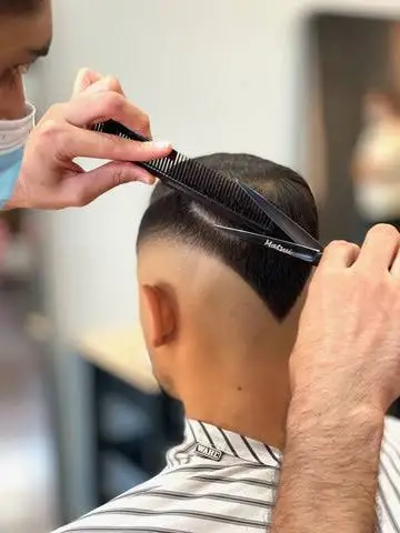 CLIPPER CUT - Regular - Tamadon barbers - Image 265685